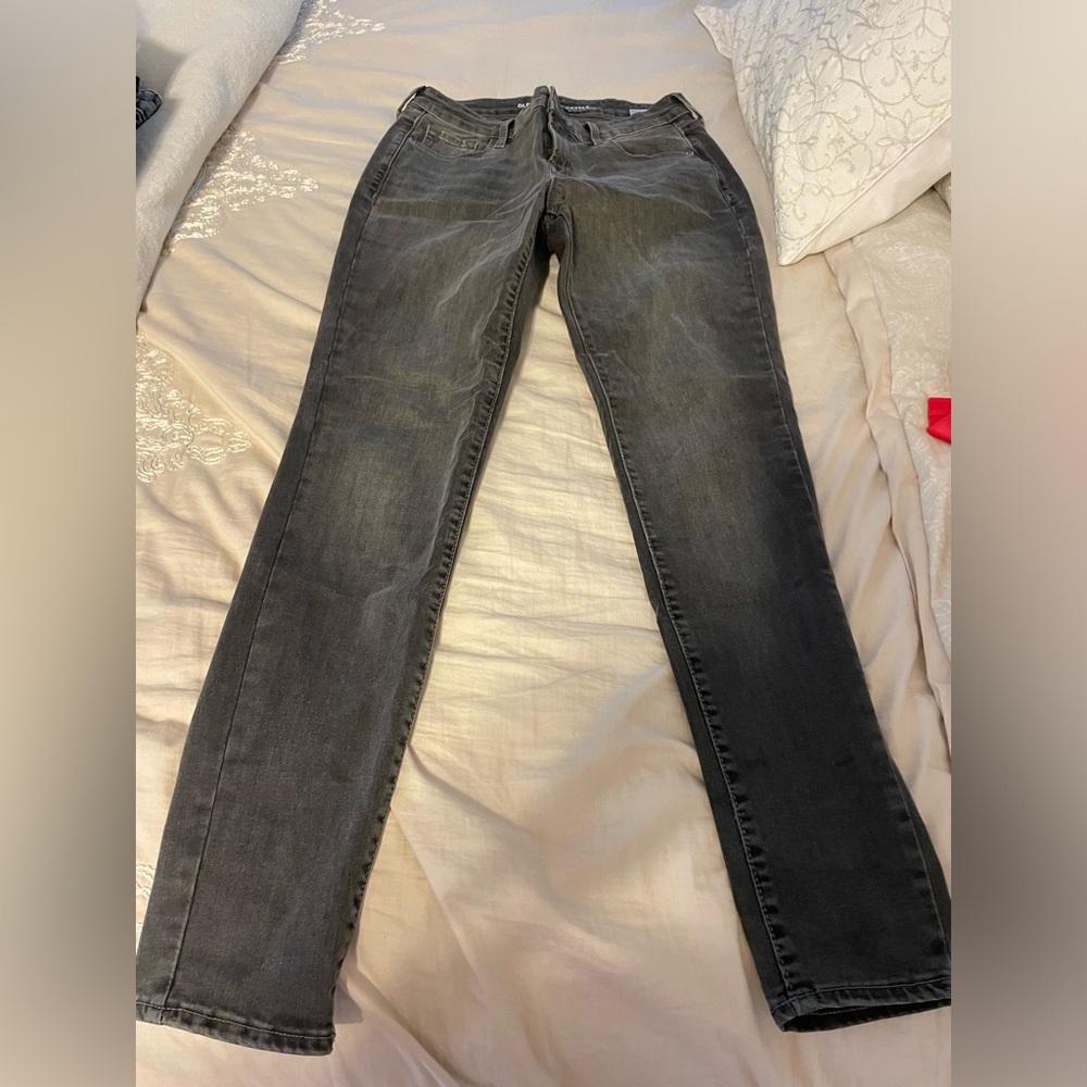 Old Navy Rockstar skinny jeans Size 6 regular women’s gray
